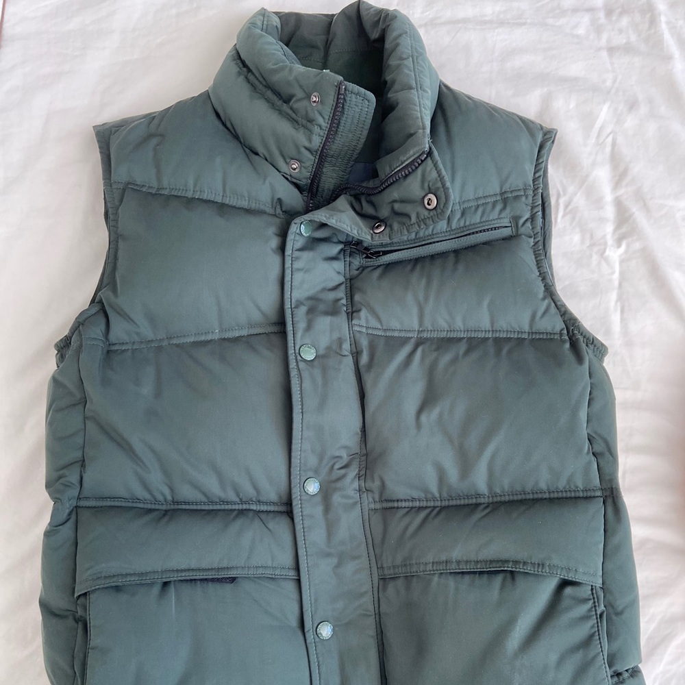 Forest Green Down Puffer Vest Light Pre-Owned (M)